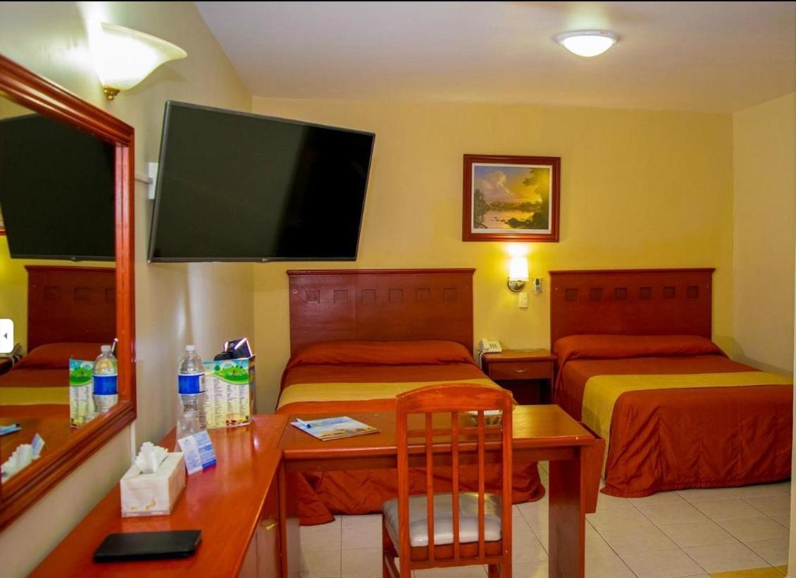 Hotel Nv Zapopan Luaran gambar